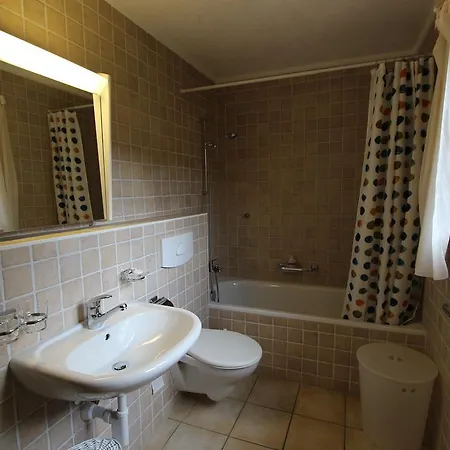 Apartment Rosat 23 *